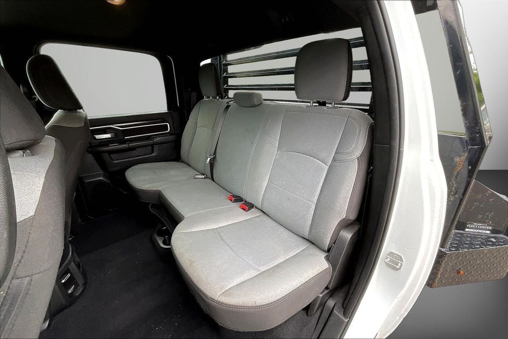 2024 RAM 3500 SLT