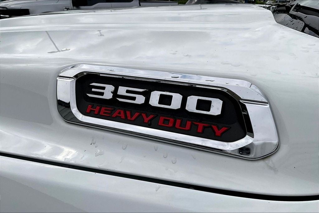 2024 RAM 3500 SLT