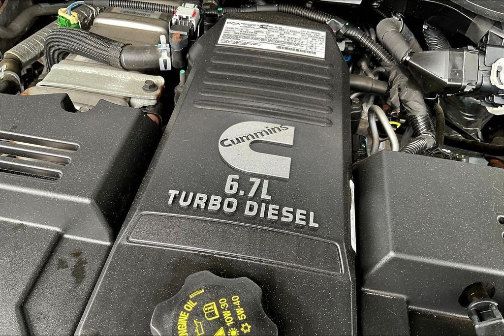 2024 RAM 3500 SLT