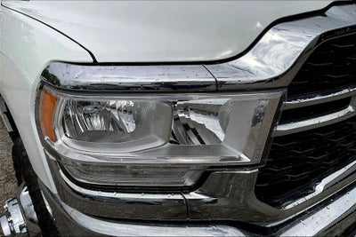 2024 RAM 3500 SLT