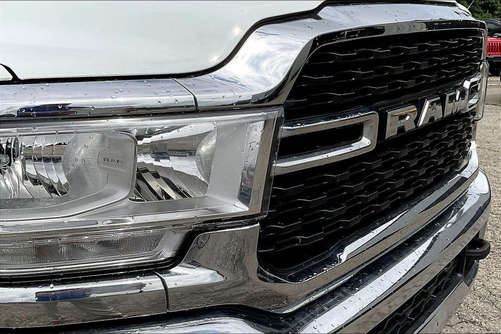 2024 RAM 3500 SLT