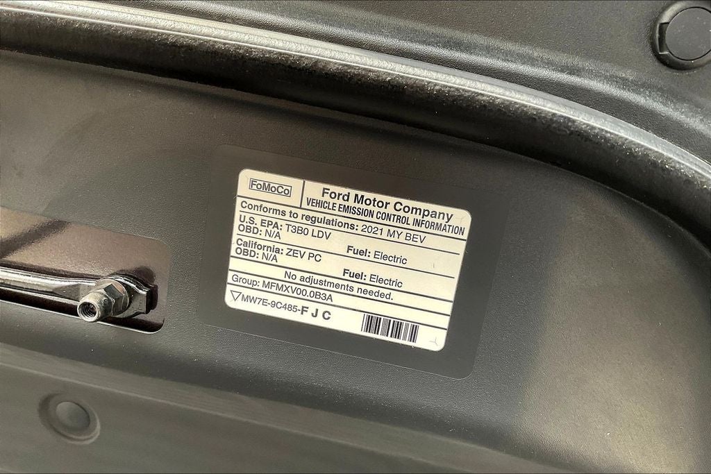 2021 Ford Mustang Mach-E Select