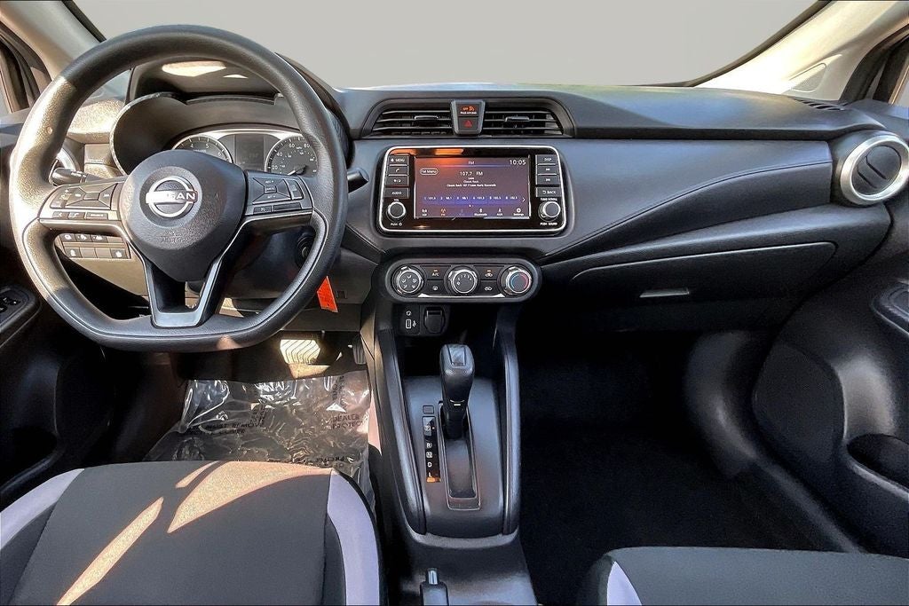2025 Nissan Versa 1.6 S