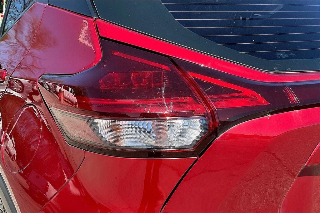 2022 Nissan Kicks SV