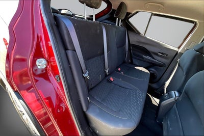 2022 Nissan Kicks SV