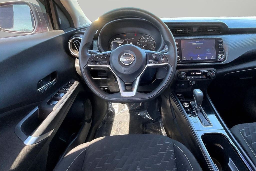 2022 Nissan Kicks SV