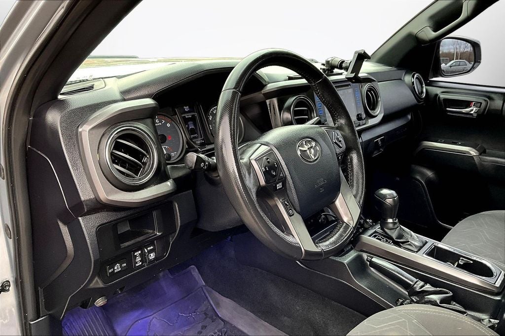 2017 Toyota Tacoma Base