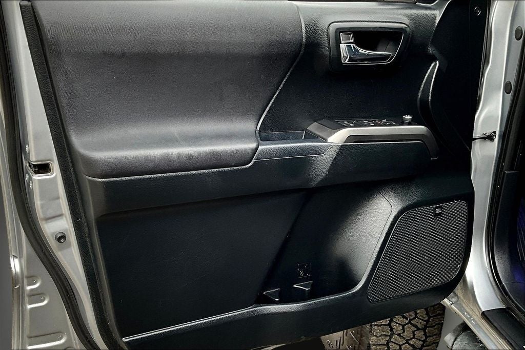 2017 Toyota Tacoma Base