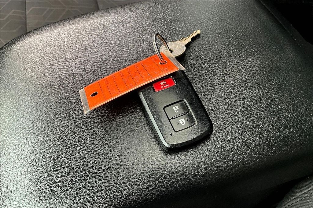 2017 Toyota Tacoma Base