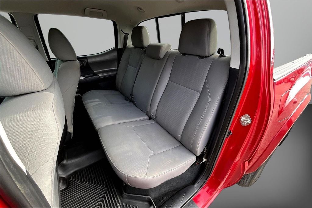 2016 Toyota Tacoma SR5