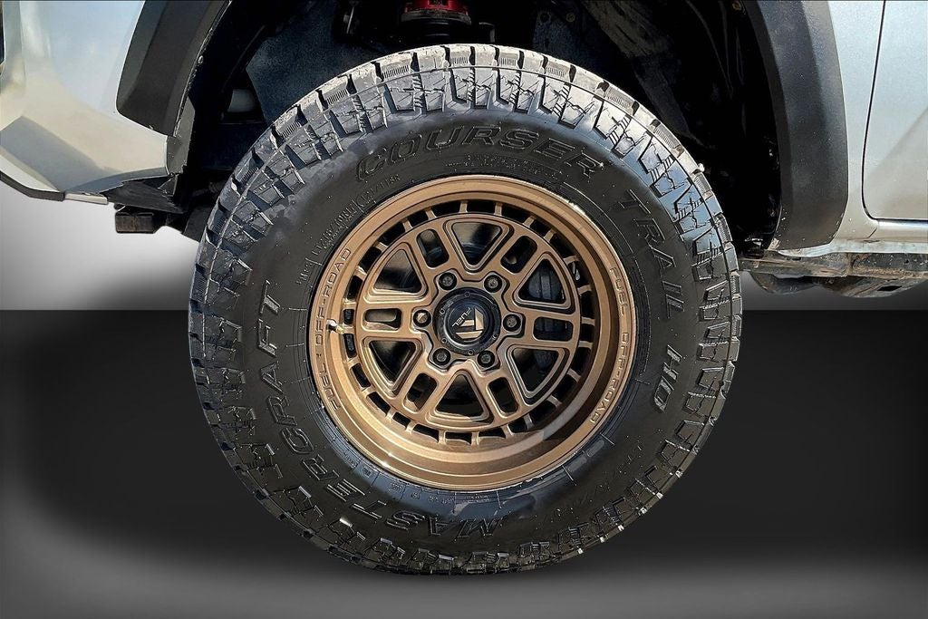 2022 Toyota Tacoma SR5
