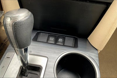 2013 Toyota Camry Hybrid XLE