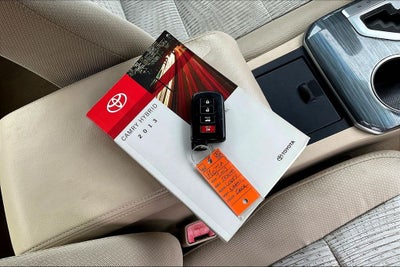 2013 Toyota Camry Hybrid XLE