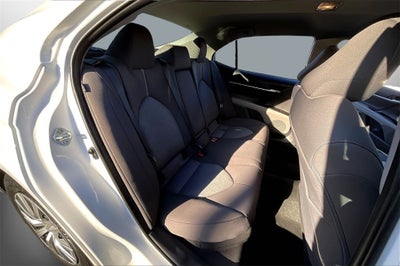 2022 Toyota Camry Hybrid LE