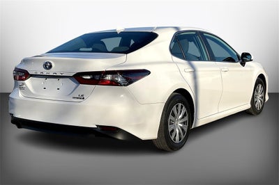 2022 Toyota Camry Hybrid LE
