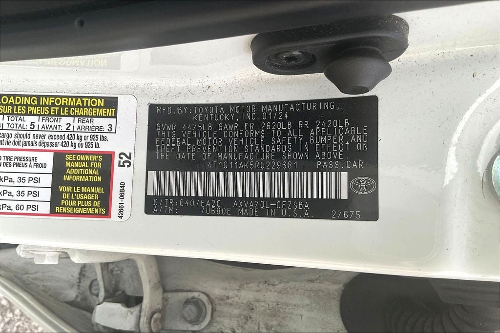 2024 Toyota Camry SE