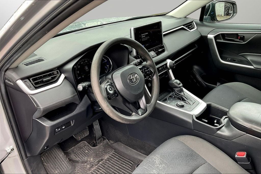 2023 Toyota RAV4 Hybrid LE