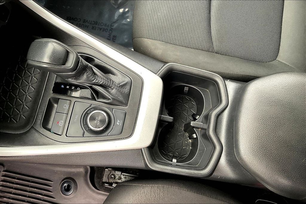 2023 Toyota RAV4 Hybrid LE