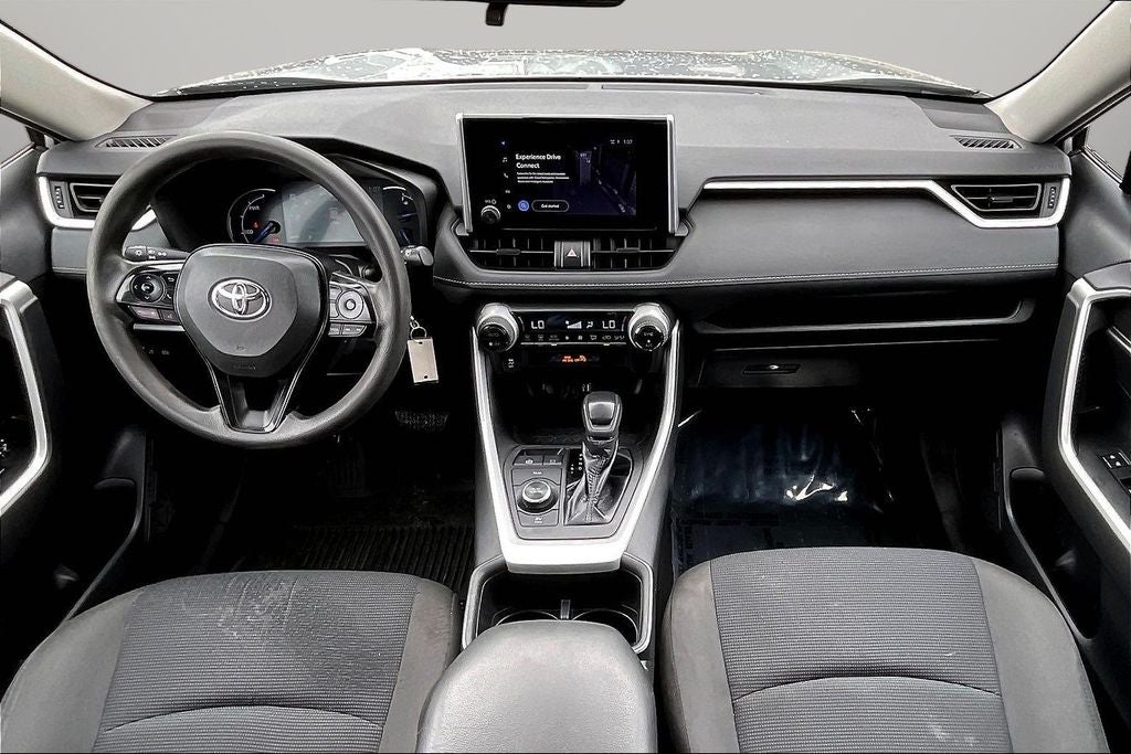2023 Toyota RAV4 Hybrid LE