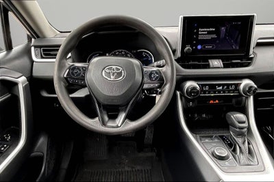 2023 Toyota RAV4 Hybrid LE