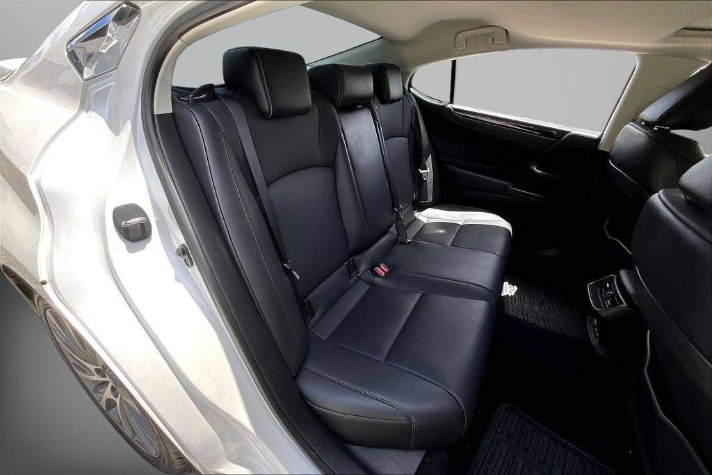 2021 Lexus ES 350