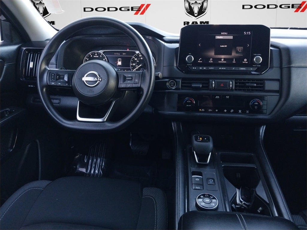 2024 Nissan Pathfinder S