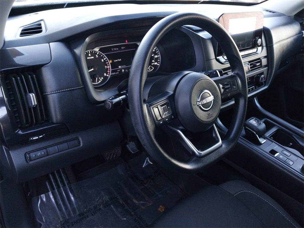 2024 Nissan Pathfinder S