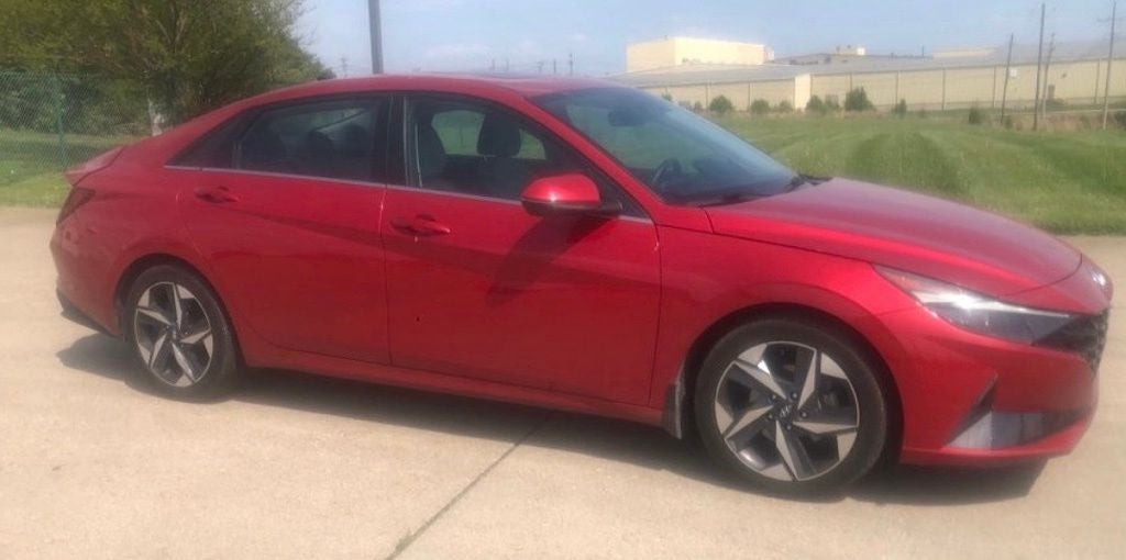 2022 Hyundai Elantra Limited