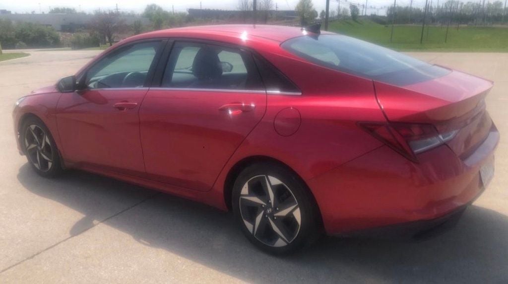 2022 Hyundai Elantra Limited