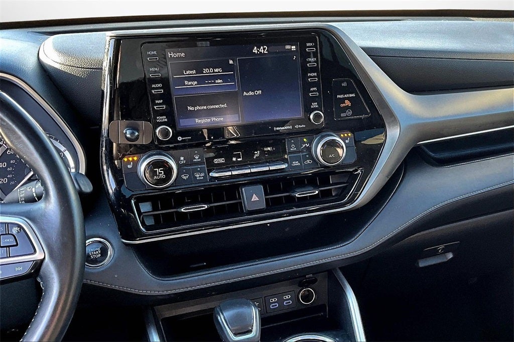 2022 Toyota Highlander XLE