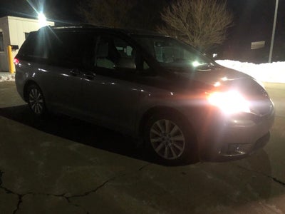 2013 Toyota Sienna LE 7 Passenger
