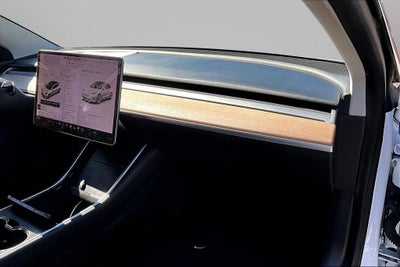 2018 Tesla Model 3 Performance