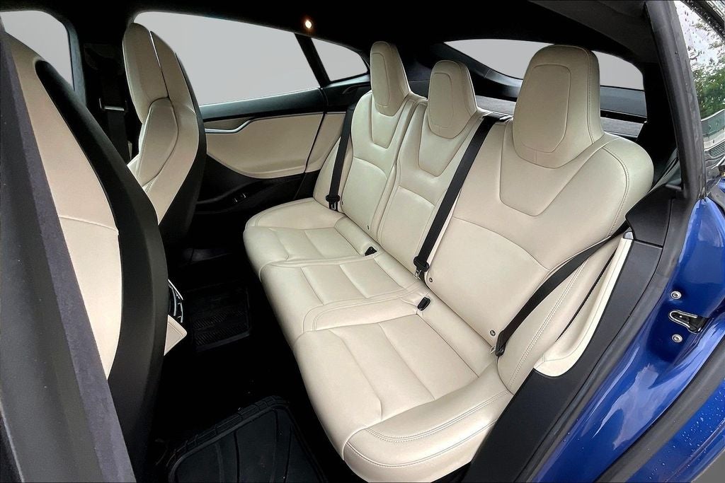 2020 Tesla Model S Long Range