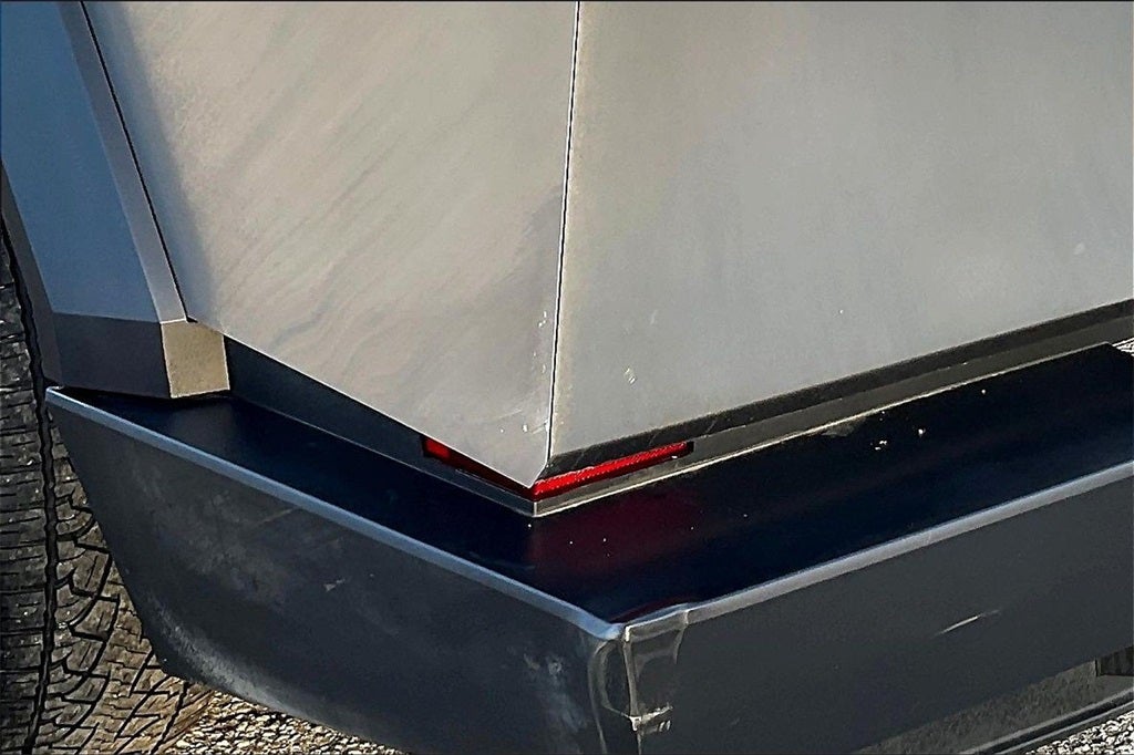 2024 Tesla Cybertruck All-Wheel Drive