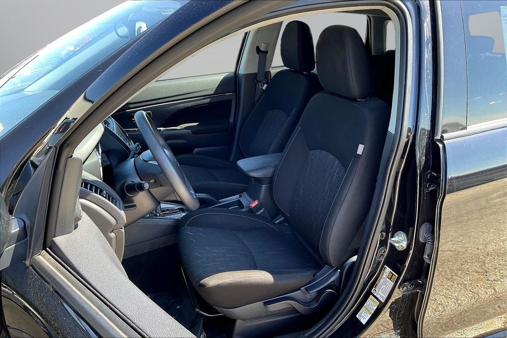 2024 Mitsubishi Outlander Sport 2.0 ES