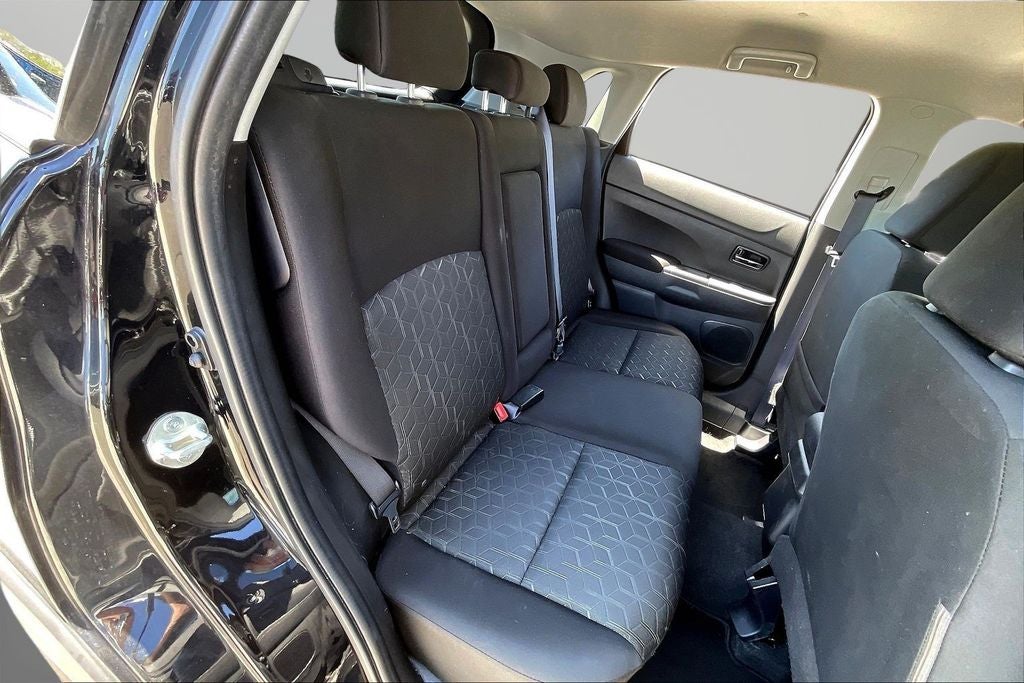 2024 Mitsubishi Outlander Sport 2.0 ES