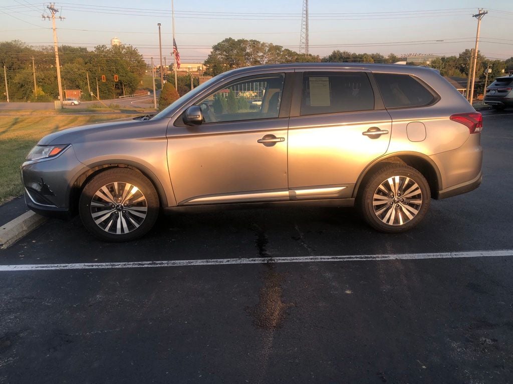 2019 Mitsubishi Outlander SEL