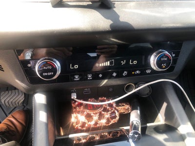 2024 Mitsubishi Outlander SE Black Edition w/Pano Roof