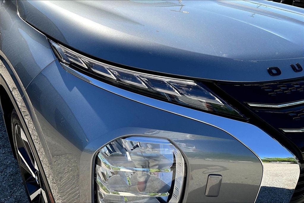 2024 Mitsubishi Outlander SE Ralliart