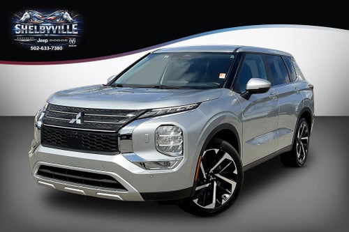 2024 Mitsubishi Outlander SE Black Edition w/Pano Roof