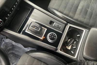 2024 Mitsubishi Outlander SE Black Edition w/Pano Roof