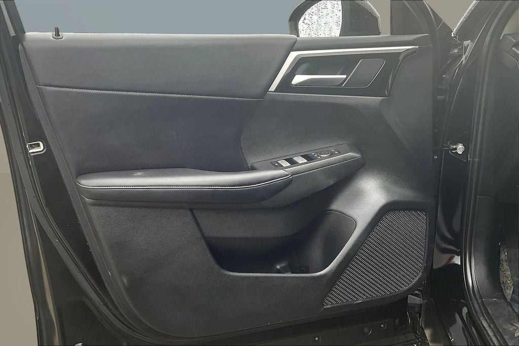 2024 Mitsubishi Outlander SE Black Edition w/Pano Roof