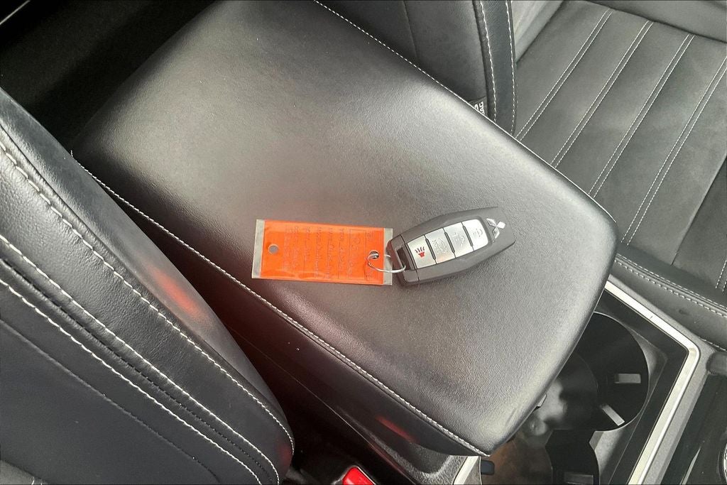 2024 Mitsubishi Outlander SE Black Edition w/Pano Roof