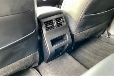 2024 Mitsubishi Outlander SE Black Edition w/Pano Roof