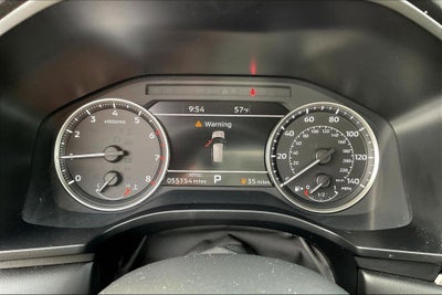 2024 Mitsubishi Outlander SE Black Edition w/Pano Roof