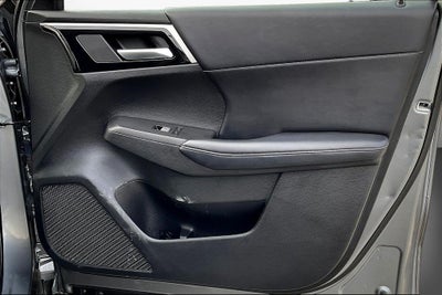 2024 Mitsubishi Outlander SE Black Edition w/Pano Roof