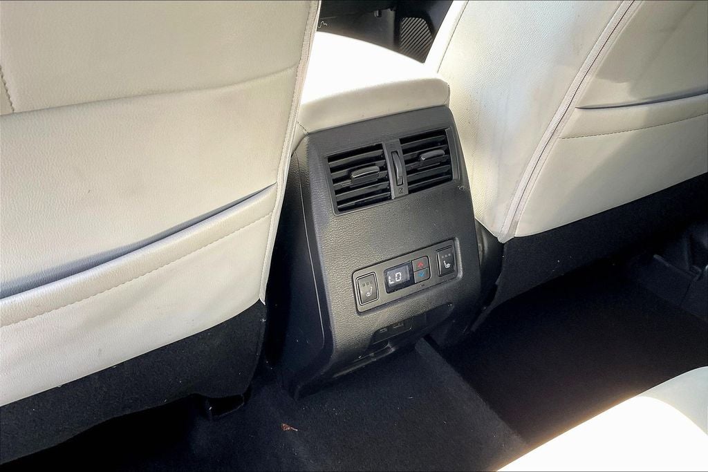 2024 Mitsubishi Outlander SEL