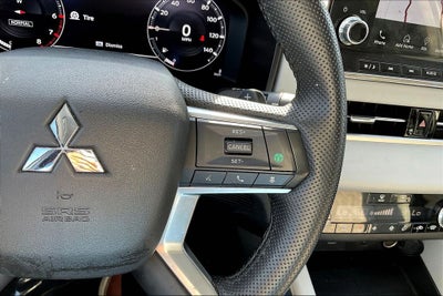 2024 Mitsubishi Outlander SEL