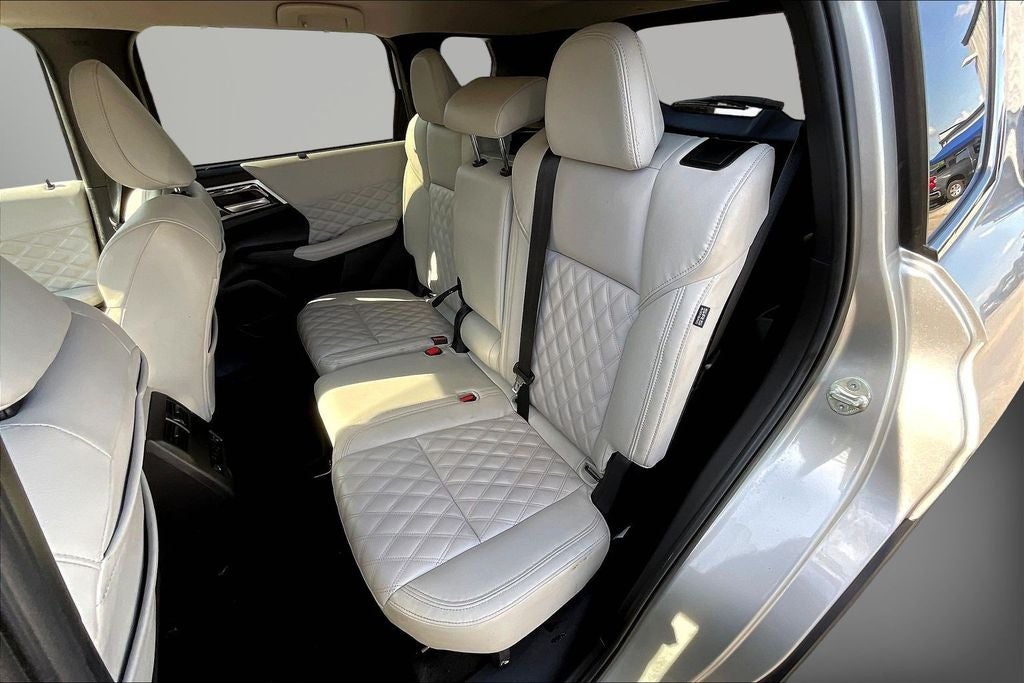2024 Mitsubishi Outlander SEL