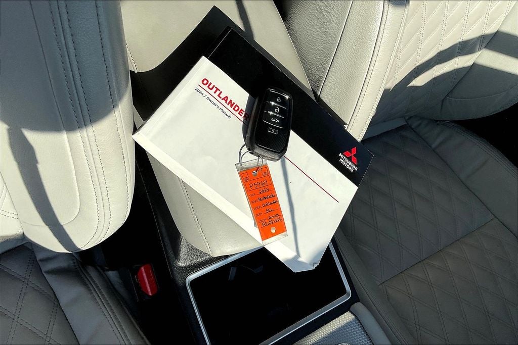 2024 Mitsubishi Outlander SEL